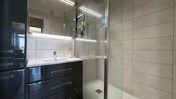 Appartement Livry Gargan 5 pièce(s) 98.98 m2