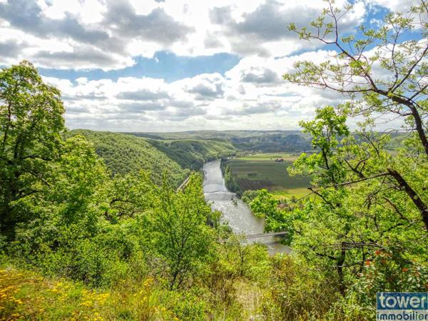 MAISON D ARCHITECTE 130m2 AU COEUR DE 4000M2 DE NATURE 3 MN DE PRAYSSAC