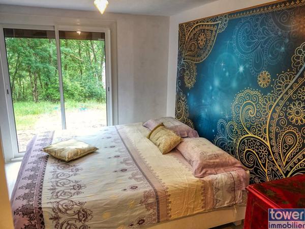 MAISON D ARCHITECTE 130m2 AU COEUR DE 4000M2 DE NATURE 3 MN DE PRAYSSAC