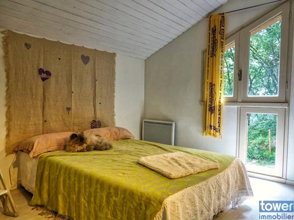 MAISON D ARCHITECTE 130m2 AU COEUR DE 4000M2 DE NATURE 3 MN DE PRAYSSAC