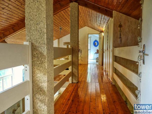 MAISON D ARCHITECTE 130m2 AU COEUR DE 4000M2 DE NATURE 3 MN DE PRAYSSAC