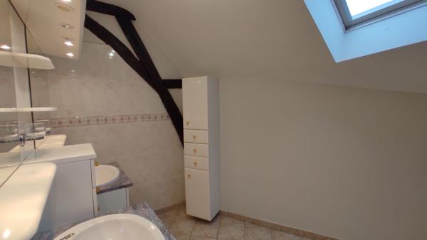 BLOSSAC - APPARTEMENT  T3