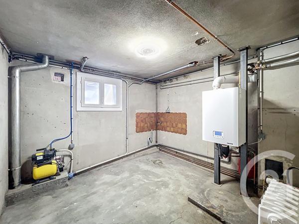 Maison à vendre  6 pièces - 133,78 m2 LES MARTRES DE VEYRE - 63