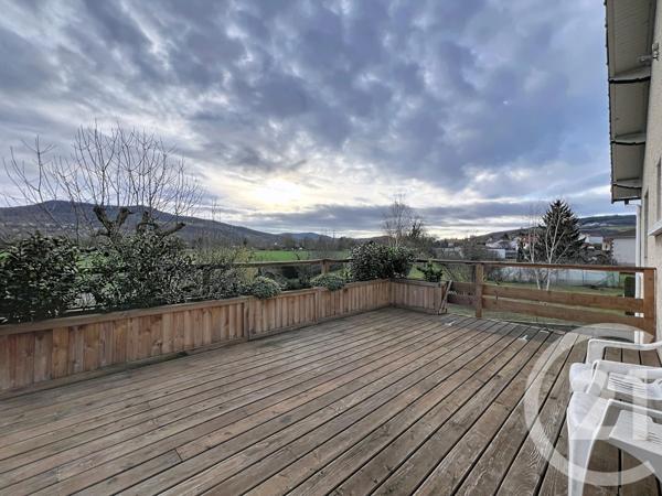 Maison à vendre  6 pièces - 133,78 m2 LES MARTRES DE VEYRE - 63