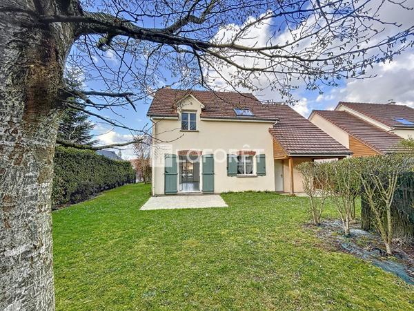 Location maison Le Mesnil-Esnard - 5 pièce(s) - 110 m² - 1 330 € par mois