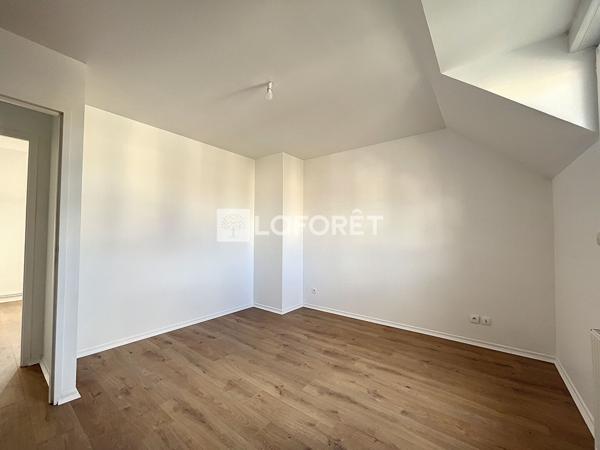 Location maison Le Mesnil-Esnard - 5 pièce(s) - 110 m² - 1 330 € par mois