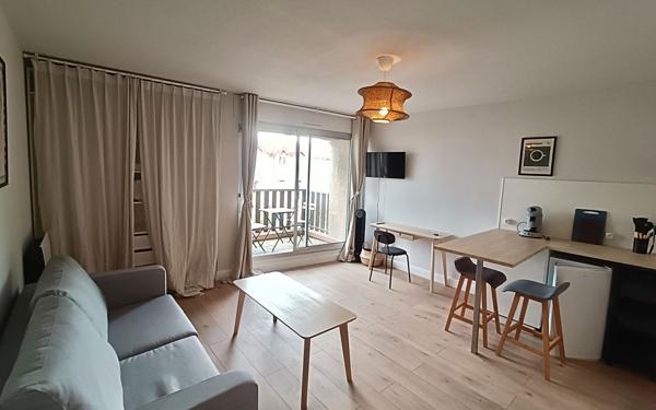 Appartement à louer    1 pièce •  Mont-de-Marsan