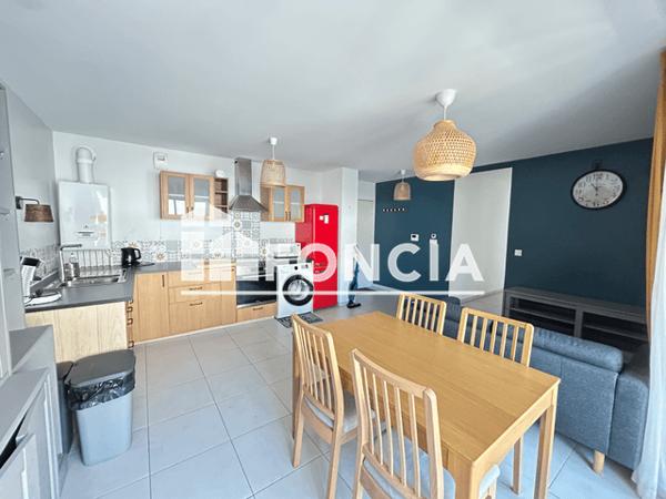 Location Appartement meublé 3 pièces 54.7 m² - Toulon 83000