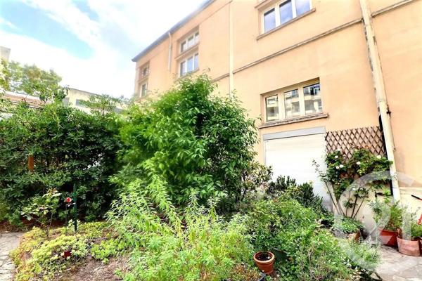 Appartement à vendre  5 pièces - 125 m 2   LES LILAS  - 93