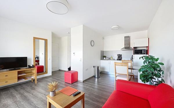 Appartement à vendre    2 pièces • 45 m2 Pau