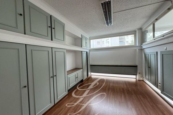 Location - BUREAUX 70 m 2