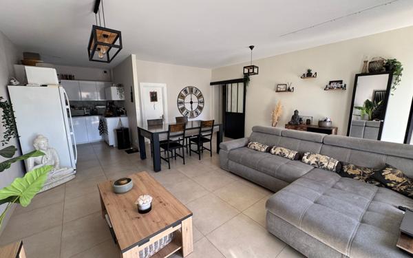 Appartement à vendre    3 pièces • 80,06 m2 Cagnes-sur-Mer