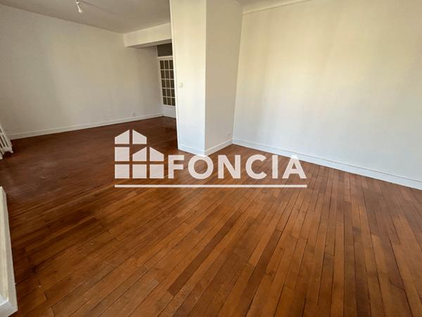 Location Appartement 3 pièces 63.33 m² - 3ème ETAGE - PORTE 3 Niort 79000