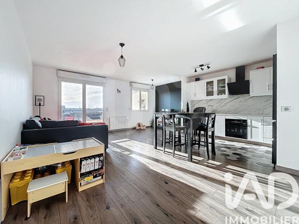 Appartement à vendre 3 pièces 66 m² Pontault-Combault