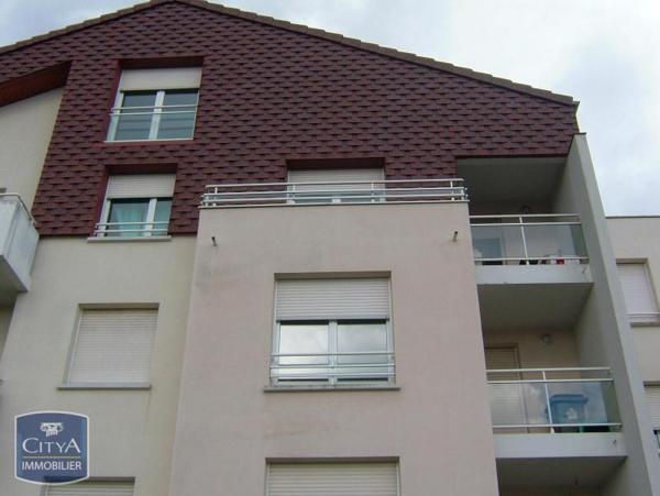 Appartement à louer 4 pièces 77.5m²