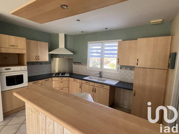 Maison 5 pièces de 120 m² à Montussan (33450)