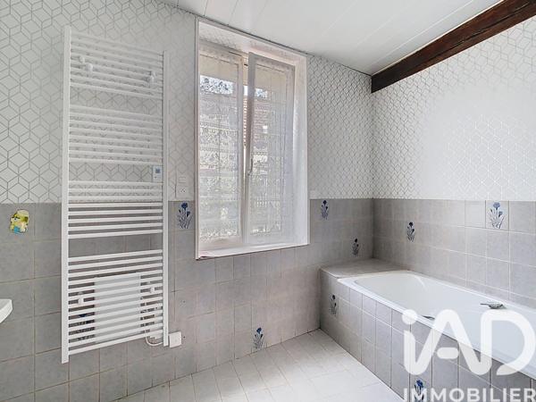 Location maison 5 pièces 140 m² Fère-Champenoise