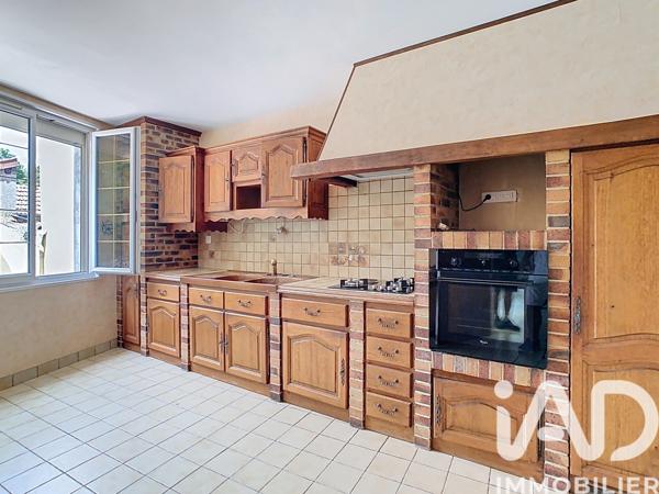 Location maison 5 pièces 140 m² Fère-Champenoise