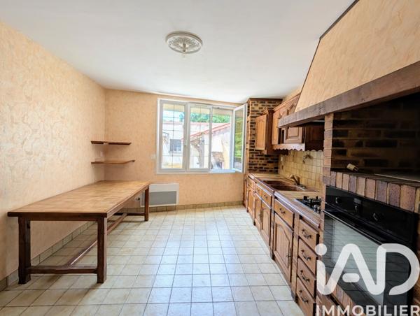 Location maison 5 pièces 140 m² Fère-Champenoise