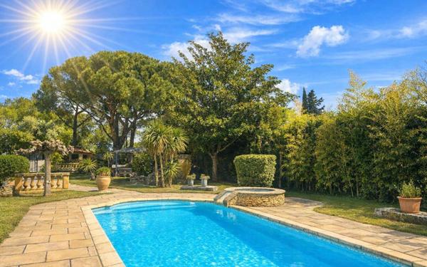 Maison à vendre    5 pièces •  Beaucaire