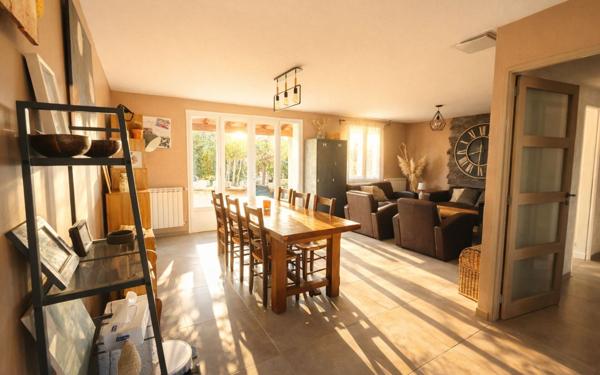 Maison à vendre    5 pièces •  Beaucaire