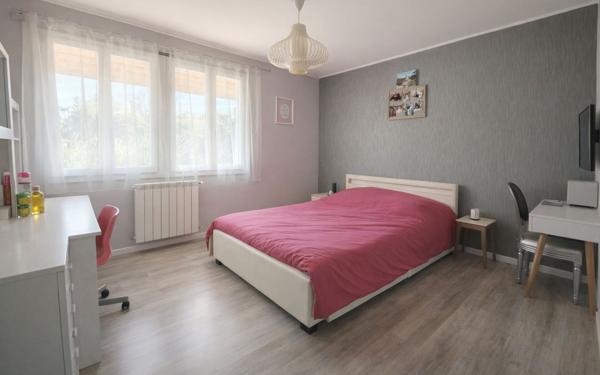 Maison à vendre    5 pièces •  Beaucaire