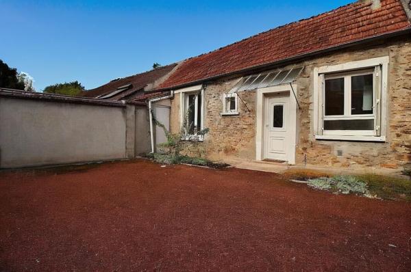 Maison Pringy 2 pièces 30 m2 - Centre ville - proche commerces, A6, écoles