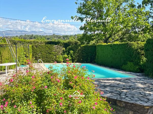 Maison à vendre 4 pièces avec piscine BAGNOLS EN FORET (83)