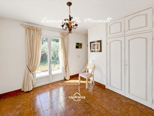 Maison à vendre 4 pièces avec piscine BAGNOLS EN FORET (83)