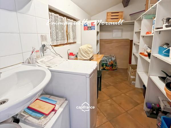 Maison à vendre 4 pièces avec piscine BAGNOLS EN FORET (83)