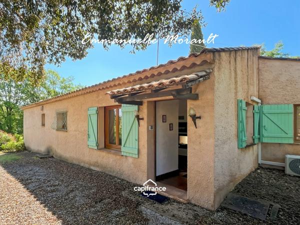 Maison à vendre 4 pièces avec piscine BAGNOLS EN FORET (83)
