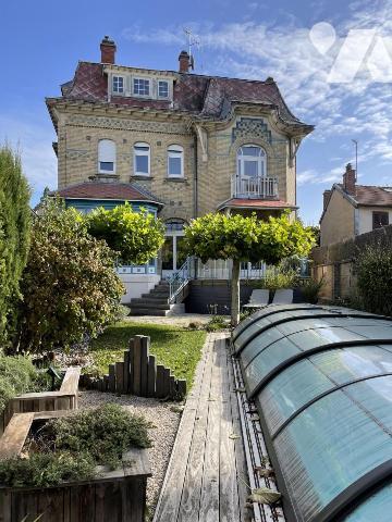 CHALONS EN CHAMPAGNE (51000) Bien d'exception au centre ville 