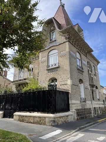 CHALONS EN CHAMPAGNE (51000) Bien d'exception au centre ville 