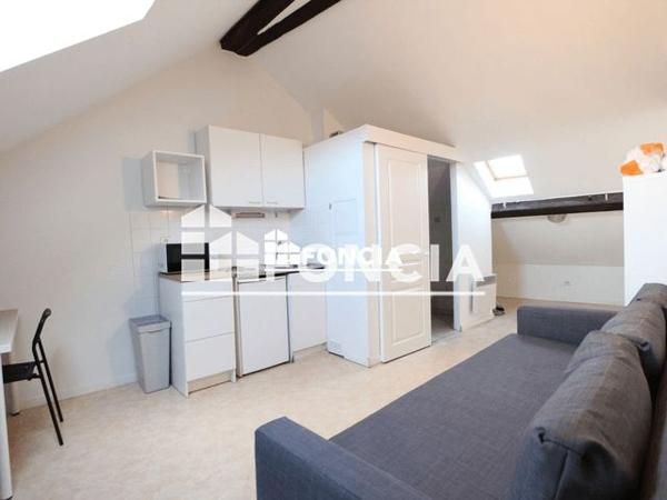 Location Studio 15.5 m² - 1 RUE DOUDARD DE LAGREE Grenoble 38000