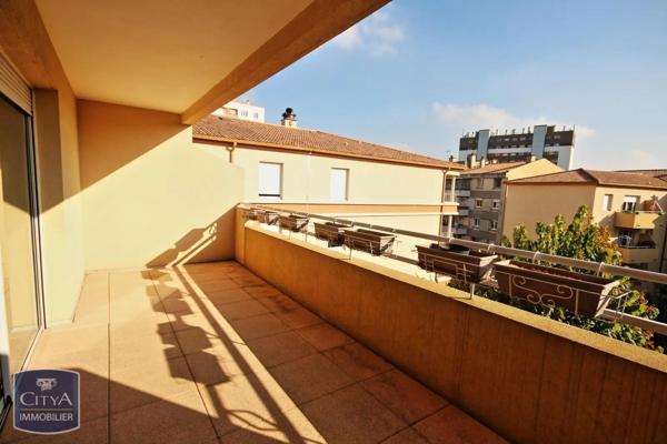 Appartement à louer 4 pièces 90.26m²