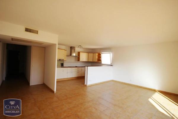 Appartement à louer 4 pièces 90.26m²