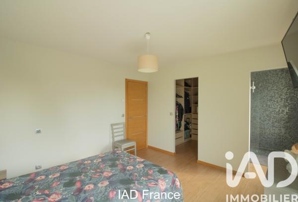 Maison à vendre 5 pièces 230 m² Le Perray-en-Yvelines
