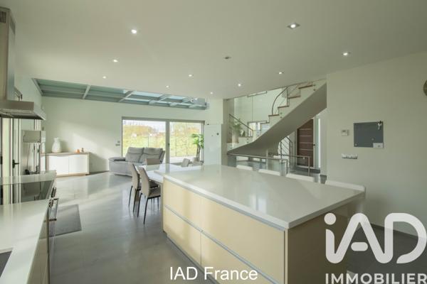 Maison à vendre 5 pièces 230 m² Le Perray-en-Yvelines