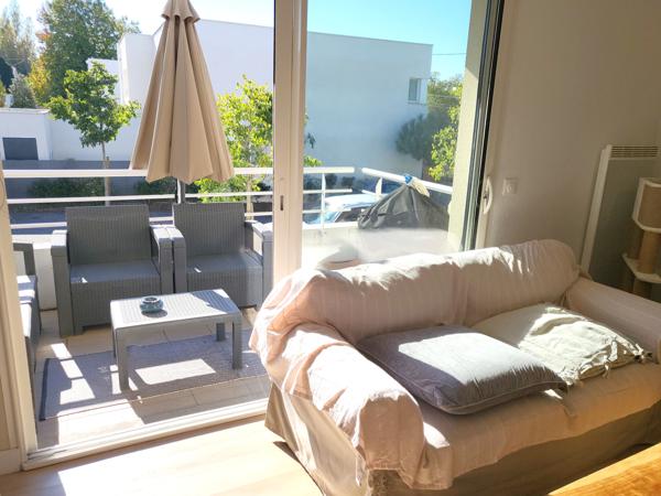 APPARTEMENT T3 AVEC 2 BALCONS ET PARKING EN SOUS-SOL