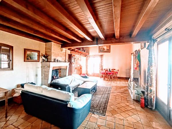 Maison 11 pièces - 292 m²