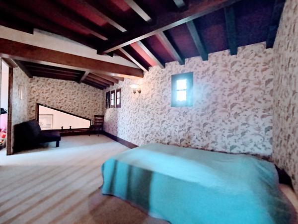 Maison 11 pièces - 292 m²