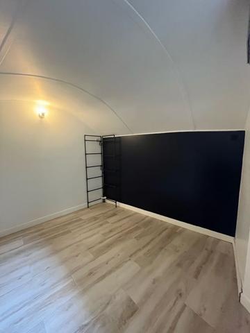 Roquevaire (13360) ROQUEVAIRE - T2 MEUBLE - Rue Longue