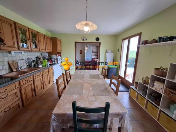 Vente                                                      Maison
                        
                     6 pièces                      155 m2                     à Coulommiers