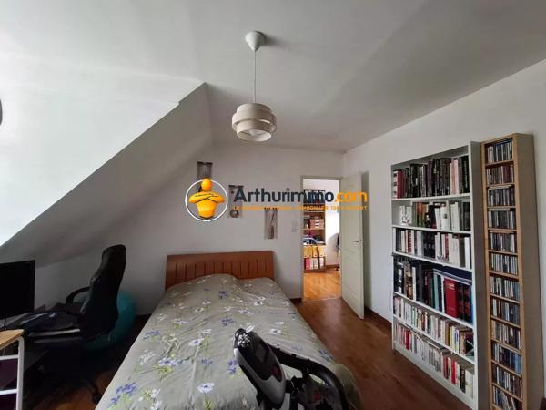 Vente                                                      Maison
                        
                     6 pièces                      155 m2                     à Coulommiers