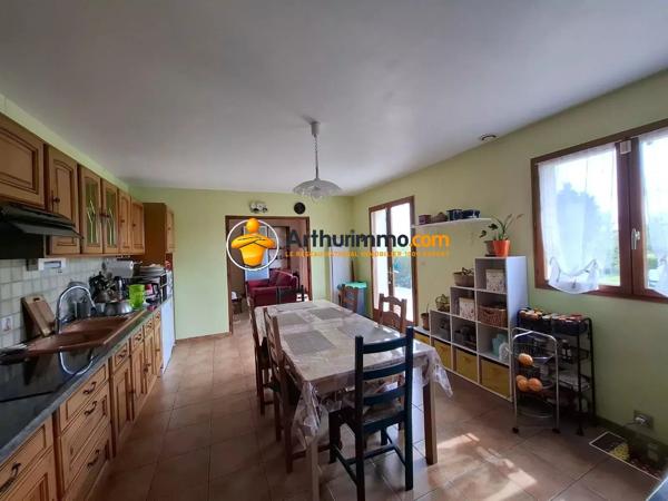 Vente                                                      Maison
                        
                     6 pièces                      155 m2                     à Coulommiers
