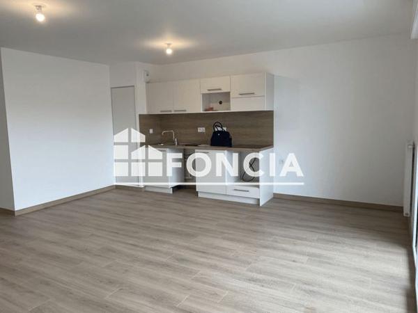 Location Appartement 3 pièces 75.66 m² - 37 RUE DE L'ETRIER Saint Malo 35400