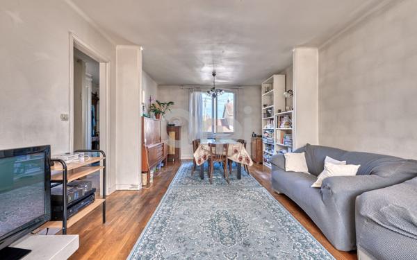 Maison à vendre    5 pièces • 76,66 m2 Villemomble