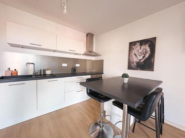 Appartement de 68 m2 avec terrasse de 35m2 et parking - Nantes