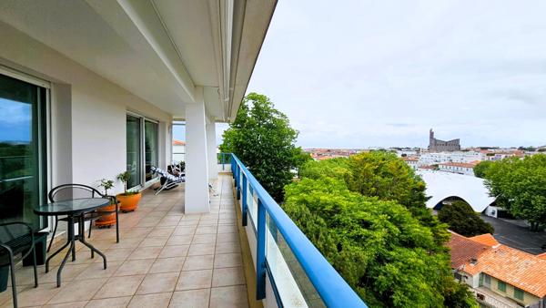 17200 ROYAN Appartement Royan 4 pièce(s) 110 m2
