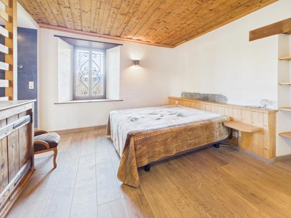 Haute Savoie (74), à vendre MORILLON - Domaine skiable du Grand Massif - Ferme Savoyarde P9